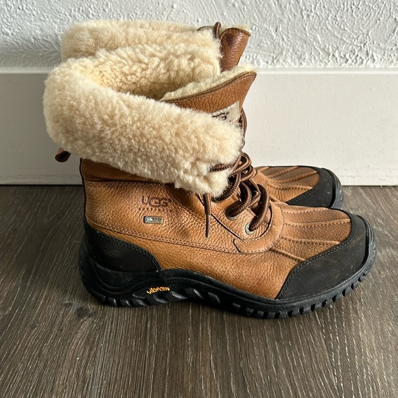 UGG Adirondack III Snow Boots - Size 7 - Brown Chestnut - Picture 3 of 5